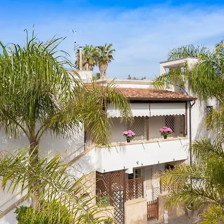 Baia Verde Summer Rooms Guest house *