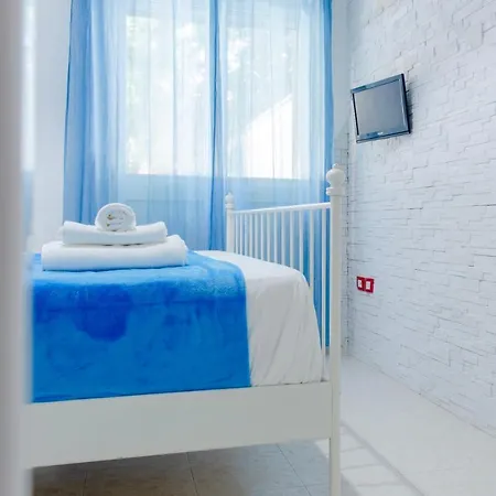 Baia Verde Summer Rooms