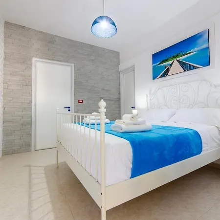 Baia Verde Summer Rooms Guest house