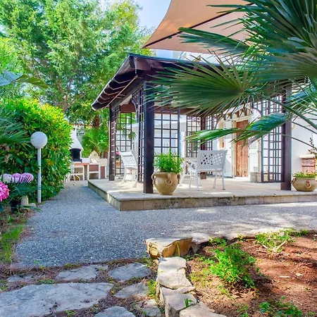 Baia Verde Summer Rooms Guest house
