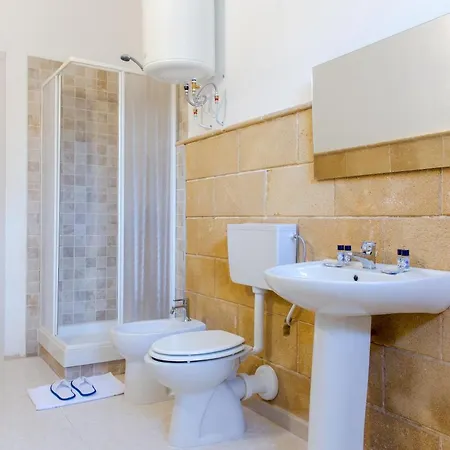 Baia Verde Summer Rooms *